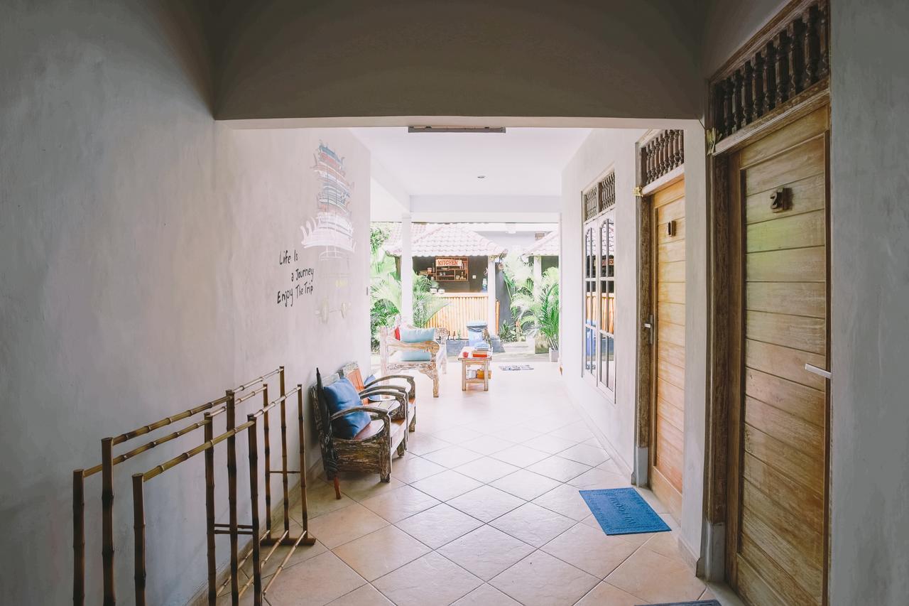 Swan House Canggu Hotel Exterior foto